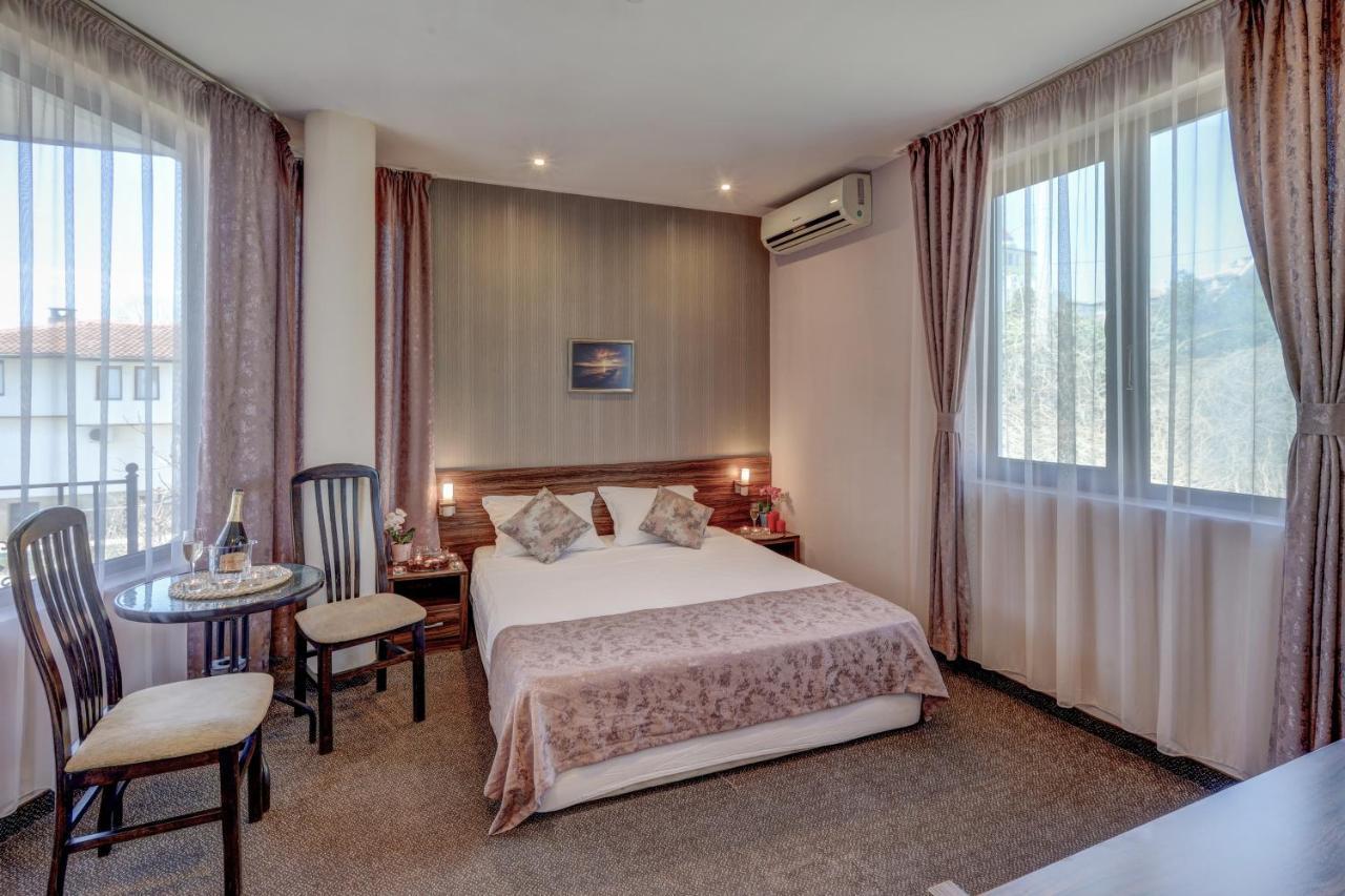Ellinis Hotel Varna Luaran gambar