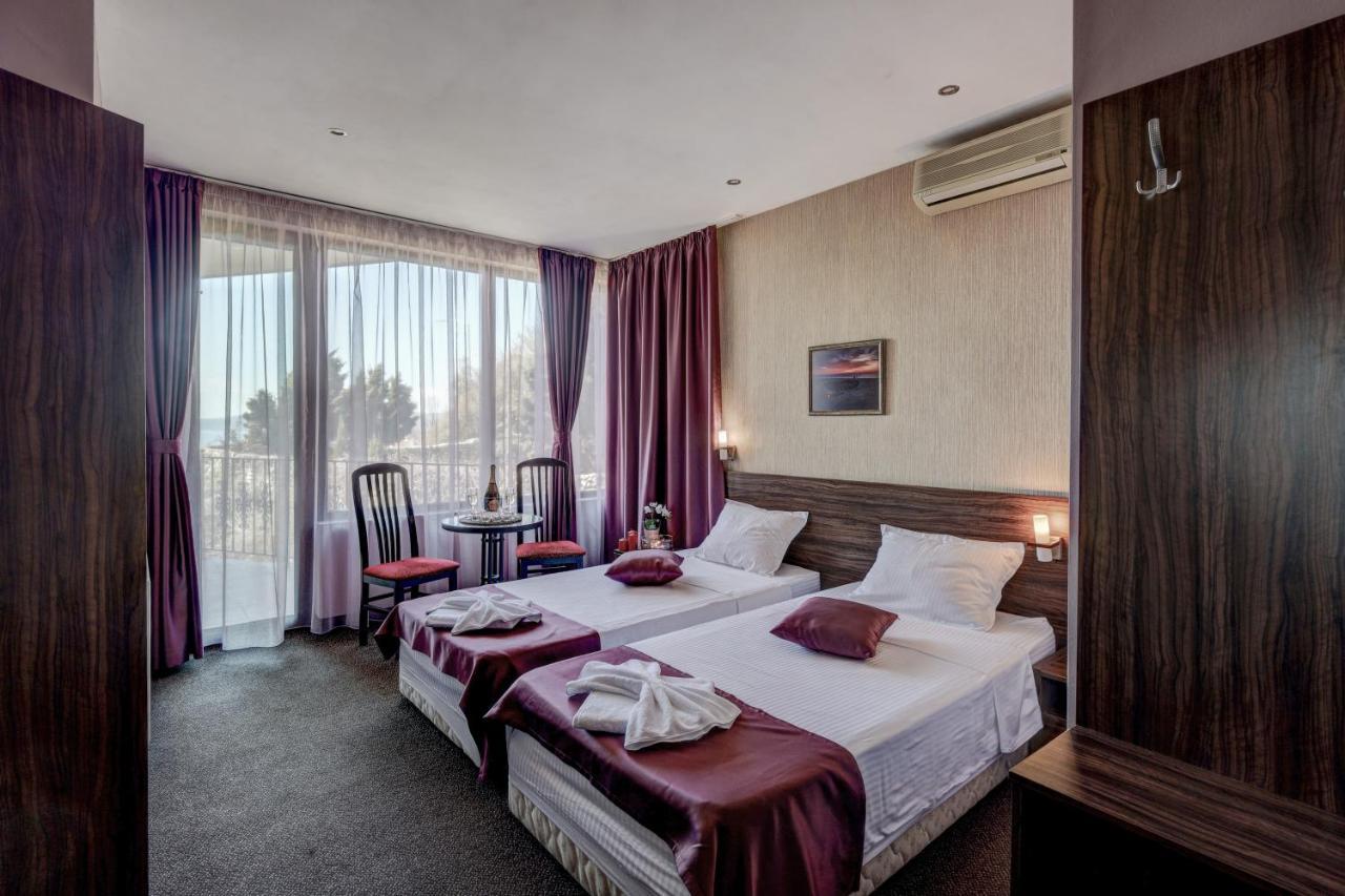 Ellinis Hotel Varna Luaran gambar